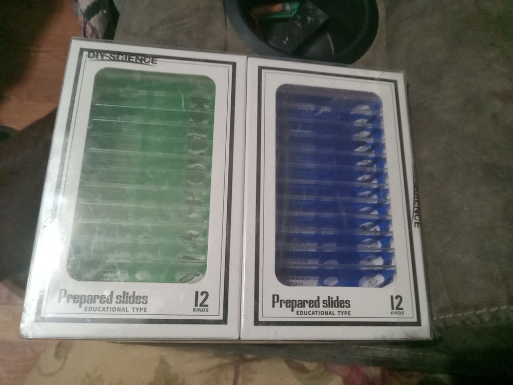DIY SCIENCE (48) PLASTIC PREPARED MICROSCOPE EDUCATIONAL TYPE SLIDES SEALED