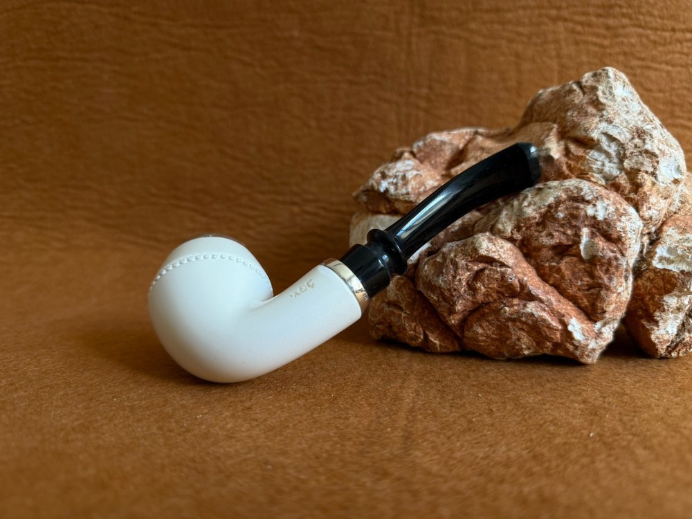 Meerschaum Pipe Reverse Calabash Custom Rhodesian Shape with Fitted Case