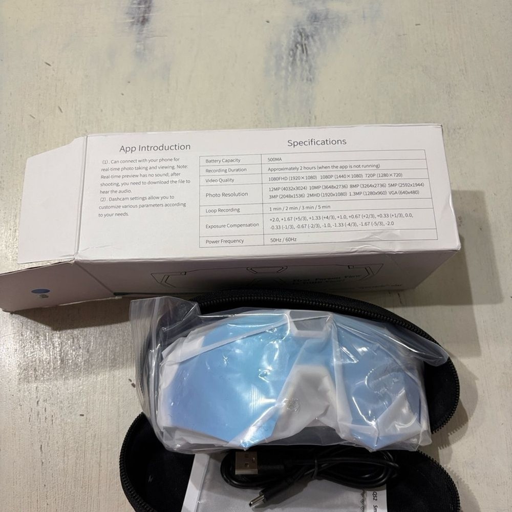 QS2 Sport Camera Glasses NIB WHITE Frame