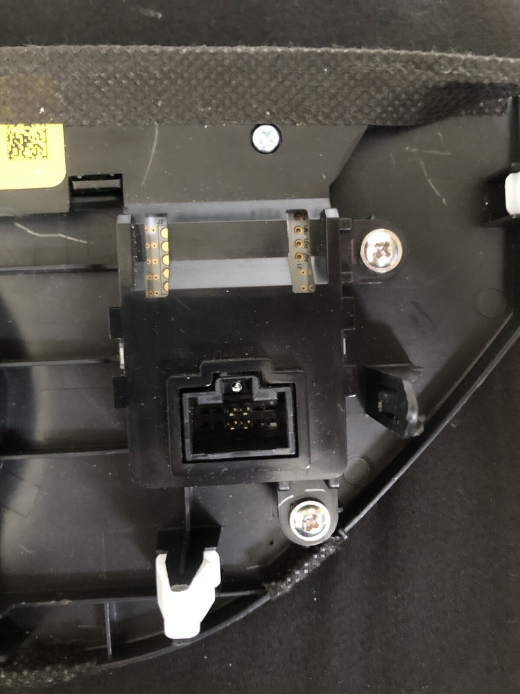 Kia e-niro Charging Indicator Dashboard Light Surround