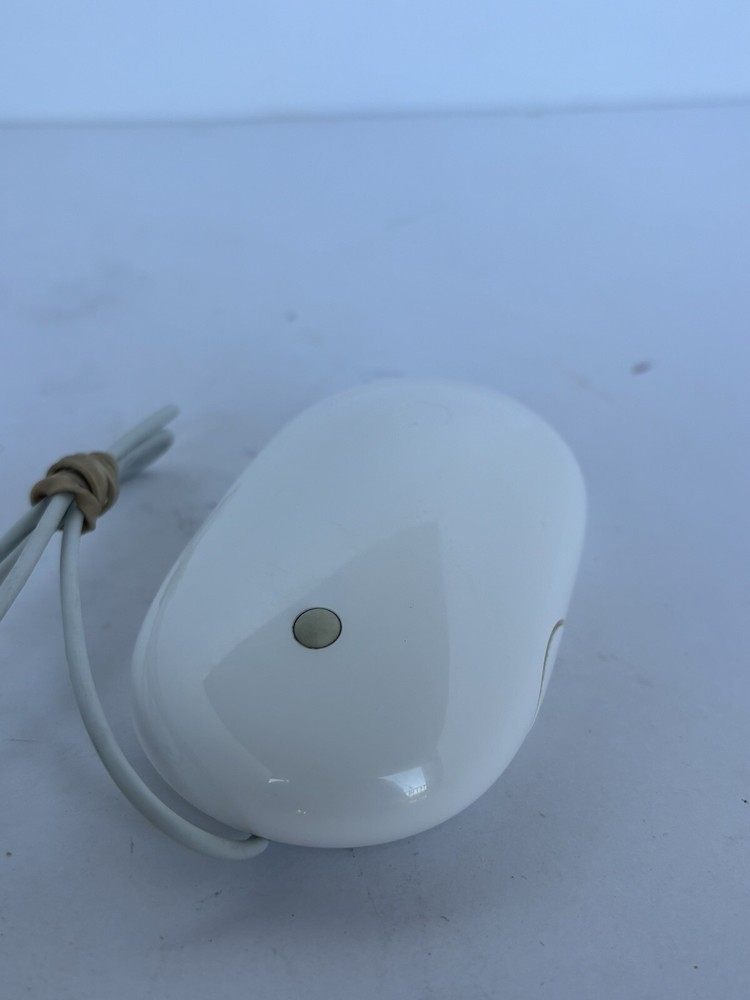 Apple A1152 USB Wired Mighty Mouse