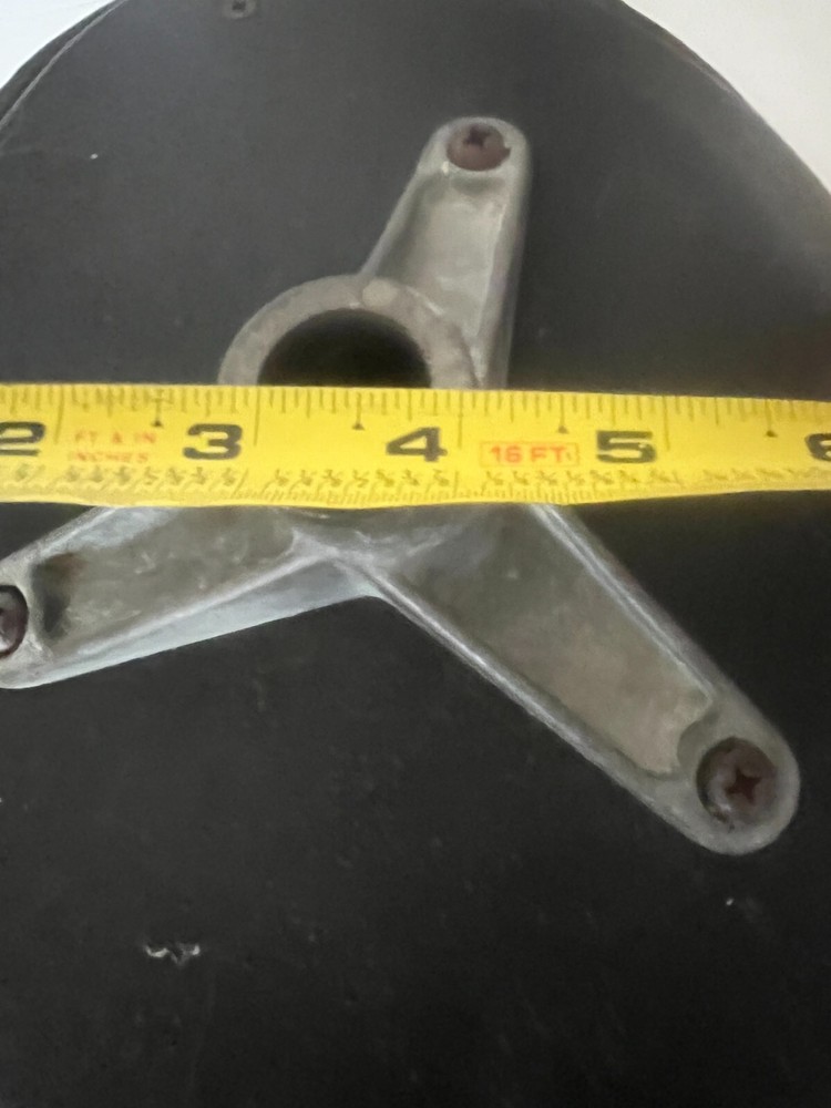 Ludwig Script Logo Drum Throne Seat top