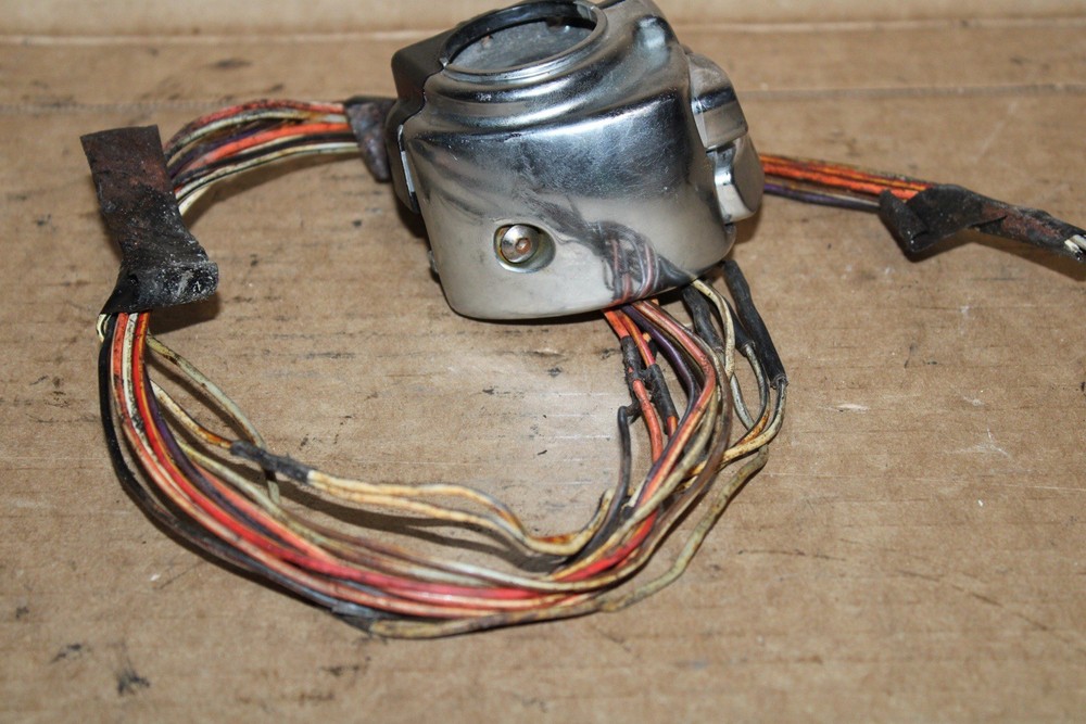 2000-2006 Harley Davidson Electra Glide RIGHT HAND CHROME SWITCH ON OFF START