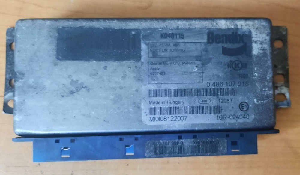 3703690C1 - International Durastar OEM Bendix CONTROL MODULE