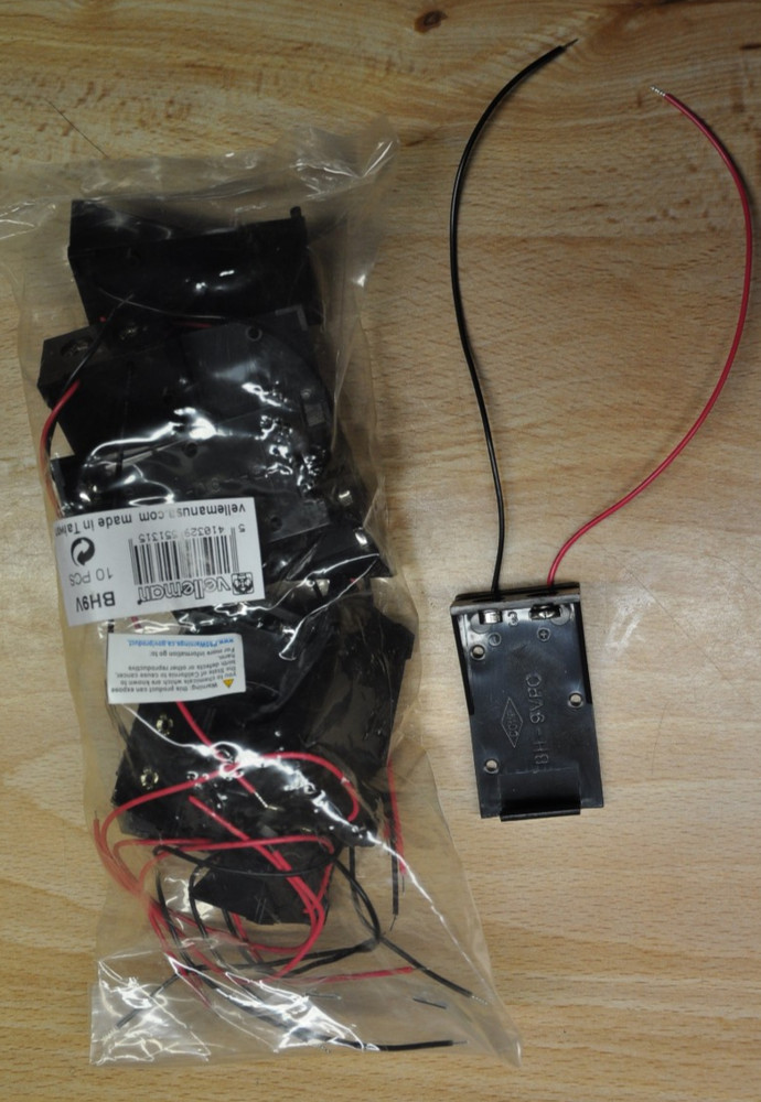 9V Battery Spring Clip 1-Holder Case Plastic Storage Box With Two Wire Leads