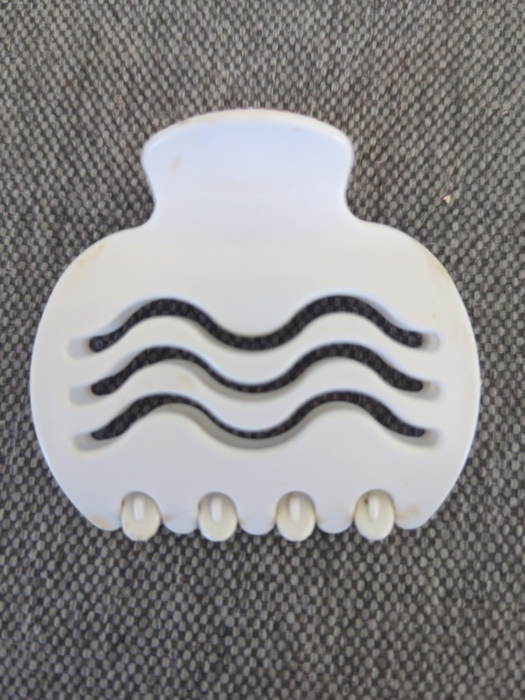 8 Claw Clips Hot Roller Replacements White One Size Fits All