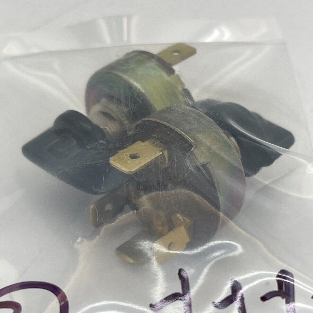 Carling Technologies Selector Switch 4 Position SP3T 1A 125 V Panel Mount Qty 2