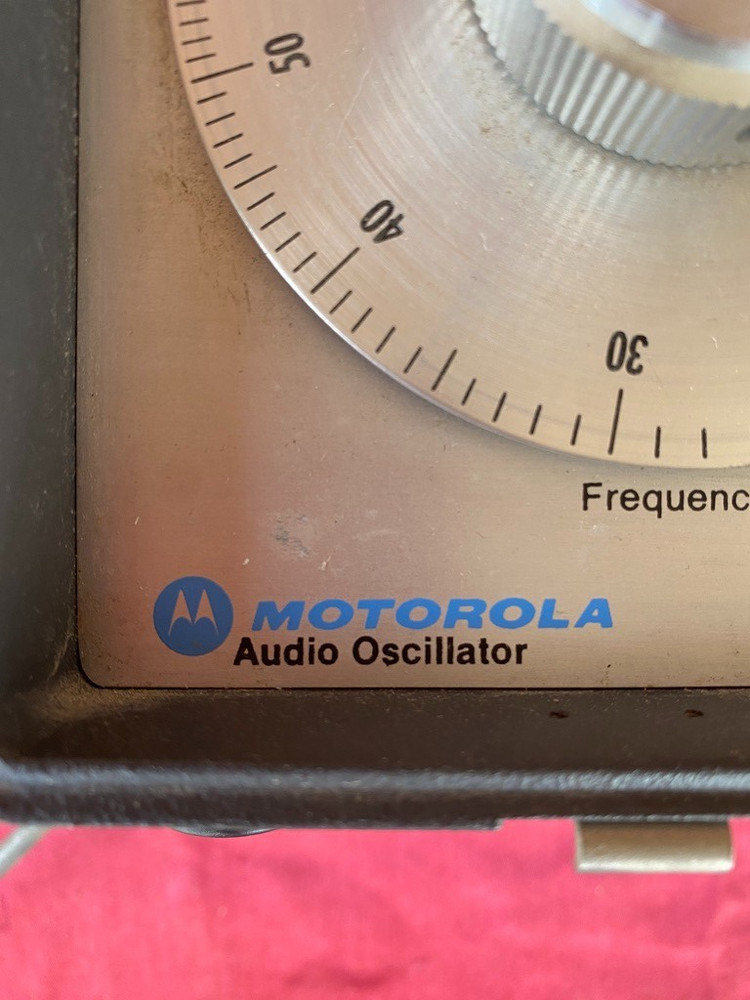 Vintage Motorola Audio Oscillator 1KC Distortion Analyzer