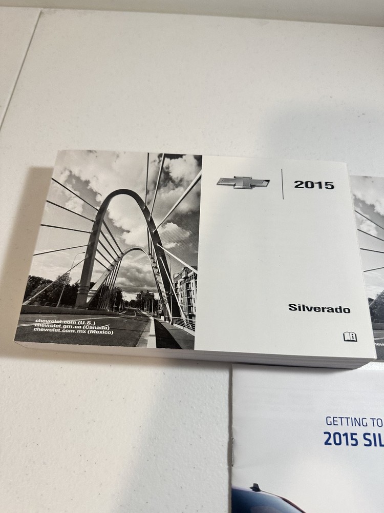 2015 Chevrolet Silverado Owner Manual Set