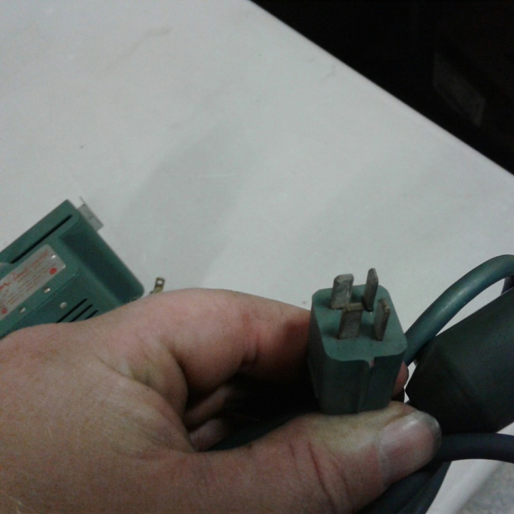 Vintage Argus 4 Pin Prong slide Projector Remote Control Button (h00)