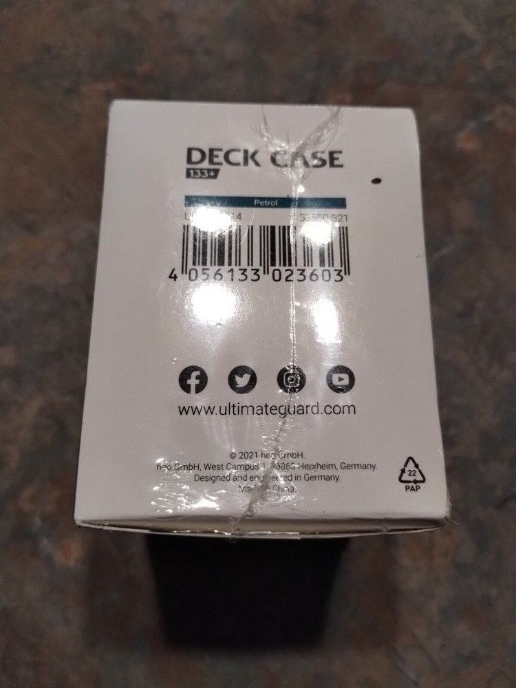 Ultimate Guard Deck Case 133+ Petrol Blue