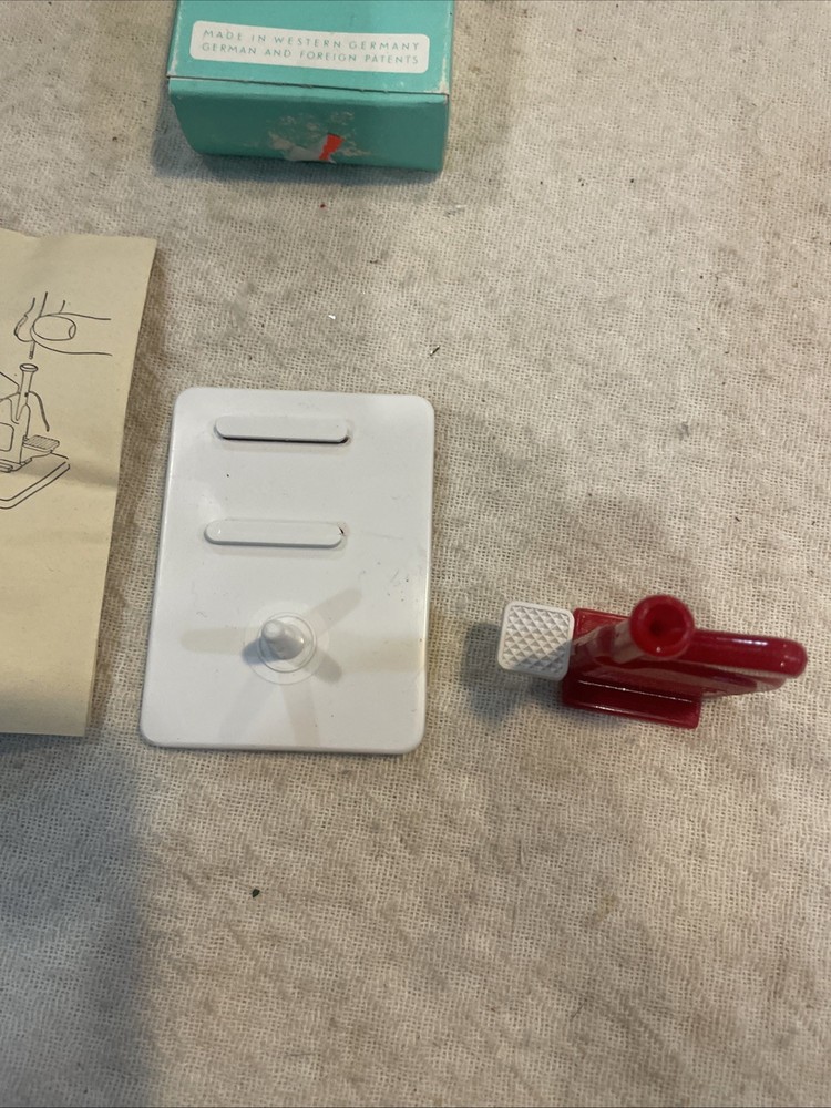 Vintage Witch Automatic Needle Threader, Original Box, Made in West Germany.