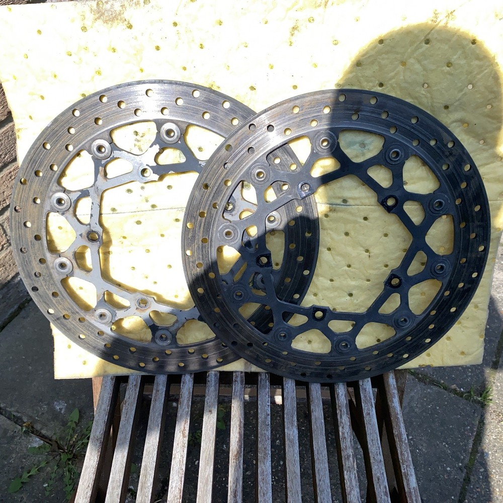 Yamaha FZ1S N 2006 front brake discs