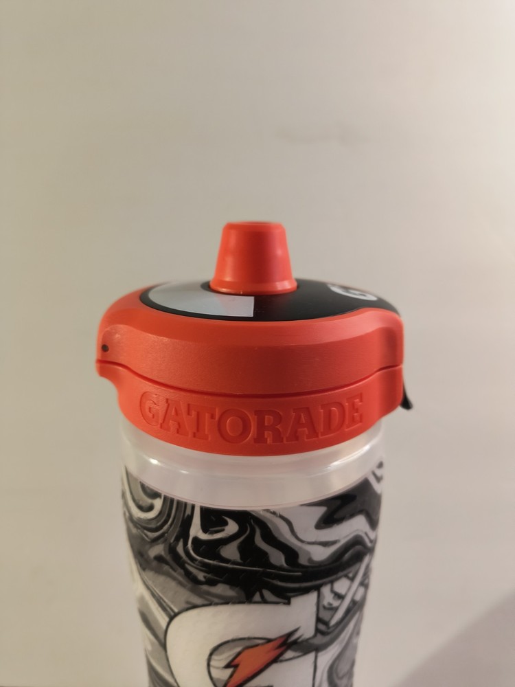 30oz Gatorade Gx Refillable Squeeze Bottle