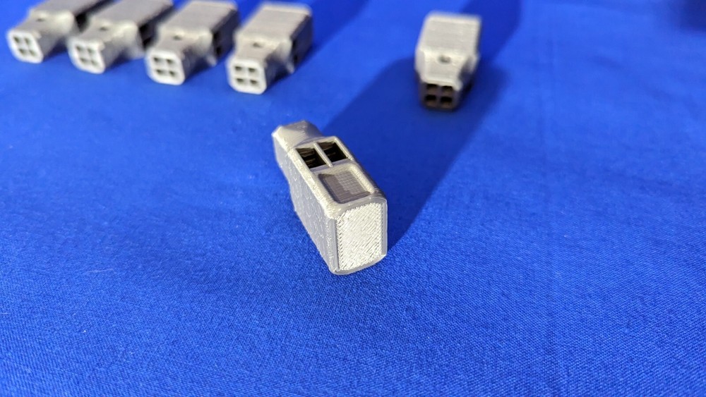 Emergency Whistle 135 Decibels - Extremely Powerful Whistle - 3D Printed