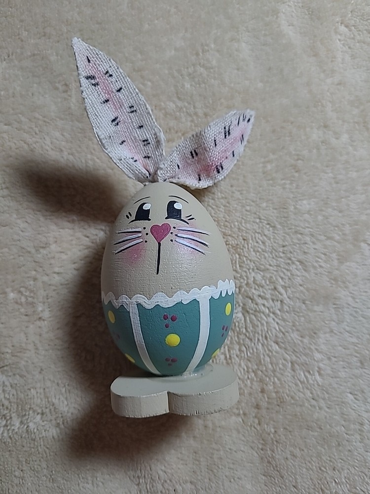 EGG BUNNY