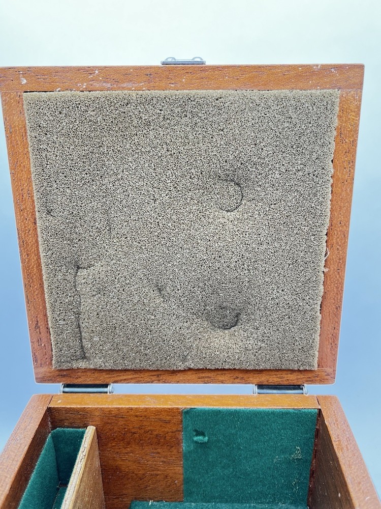 Scientific Instrument Box Empty From Beckman Bendex