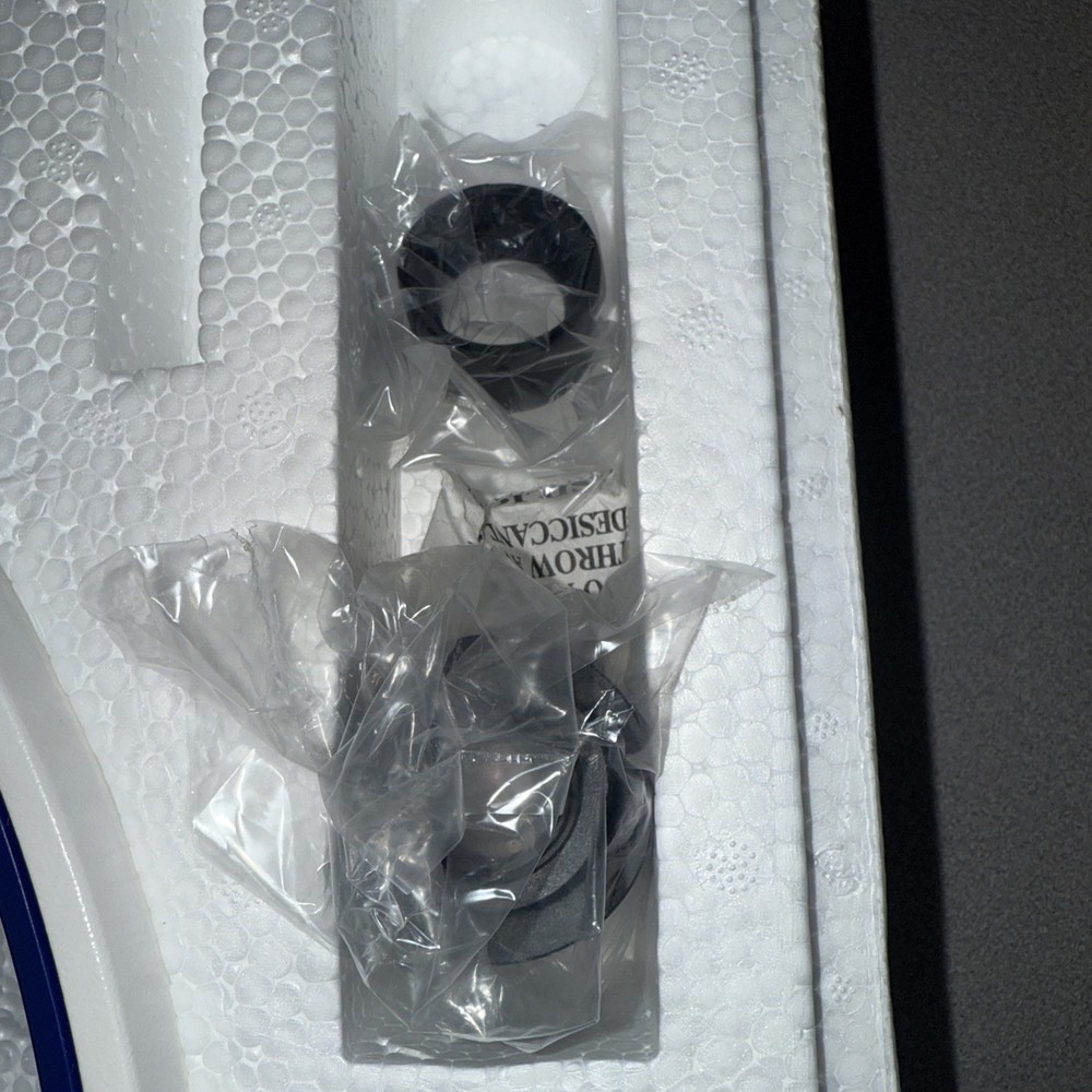 Motic Instruments M3604-3 Microscope. Swiftline with LED LIGHT. READ