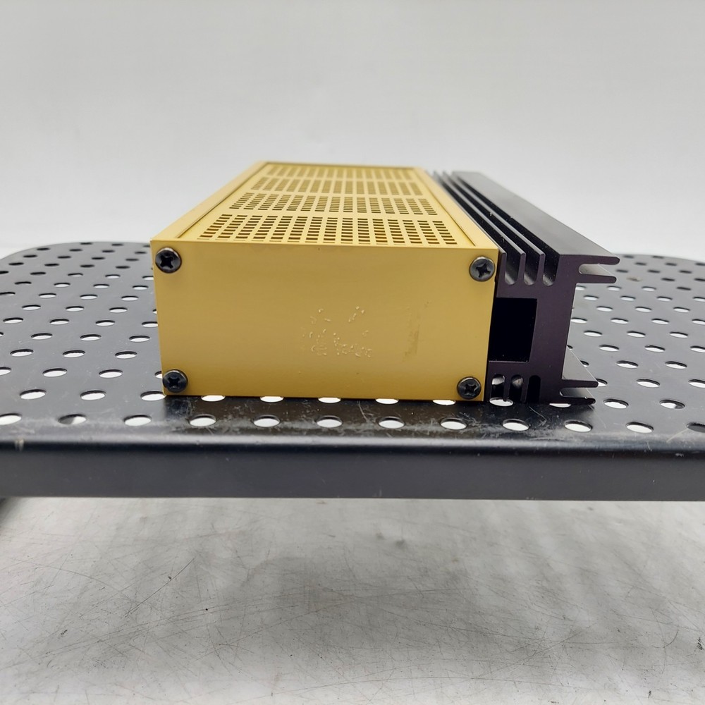 Acopian A018NX100 regulated power supply