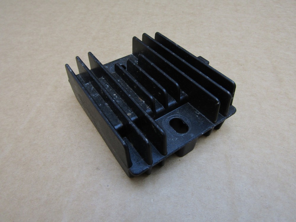 Yamaha YS 125 2019 regulator rectifier (13333)