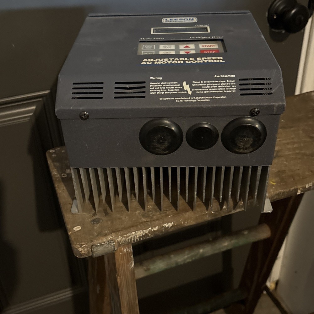 Leeson Speedmaster Digital AC Motor Control M# 174919 HP:5