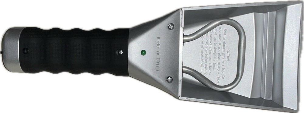 Fortune 8 12V Heated Ice Scraper Lighted NEW