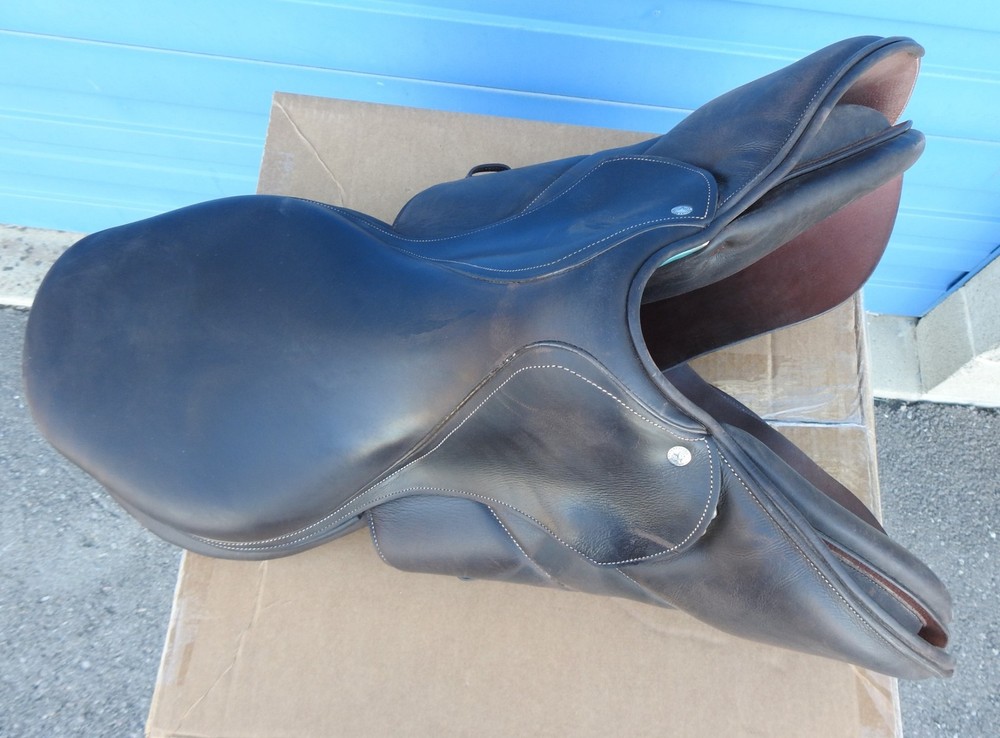 Voltaire Design Palm Beach Saddle 18.5" 4AAAR - NICE!