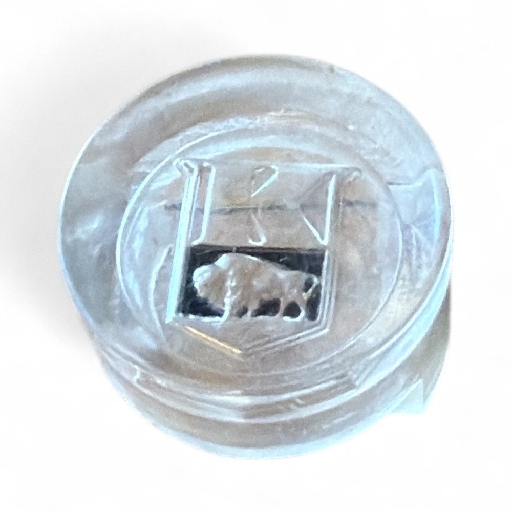 OEM Horn Button Center Or ? - Kaiser Emblem 1.5" Face Diameter Insert
