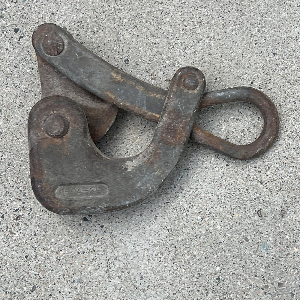 Klein Tools Haven's Grip CABLE PULL wire puller with Swing Latch 1604-20L