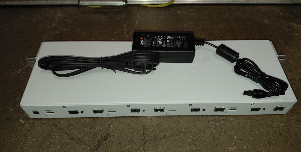 Axis M7010 Video Encoder 0414-001-01 16 Port With  Power Adapter
