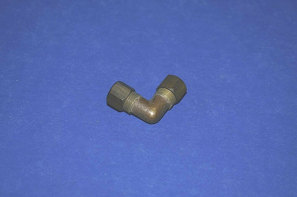 NOS Brass Compression Elbow 5/16 x 5/16 Compression