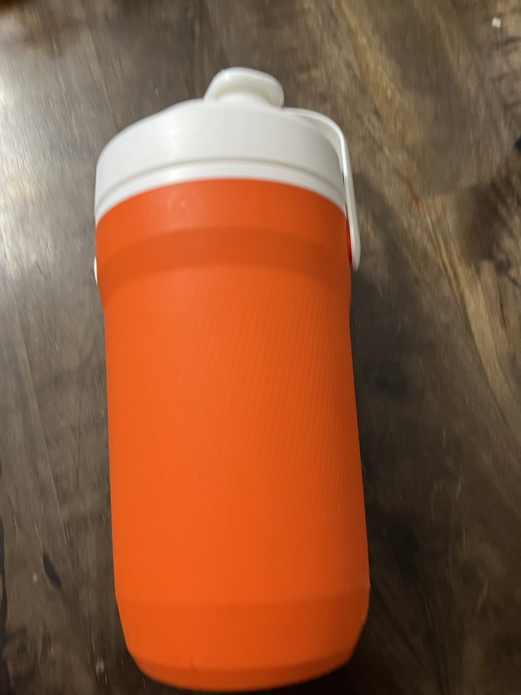 Gatorade Orange 64oz (1/2 Gallon) Cold Beverage Performance Jug/Cooler