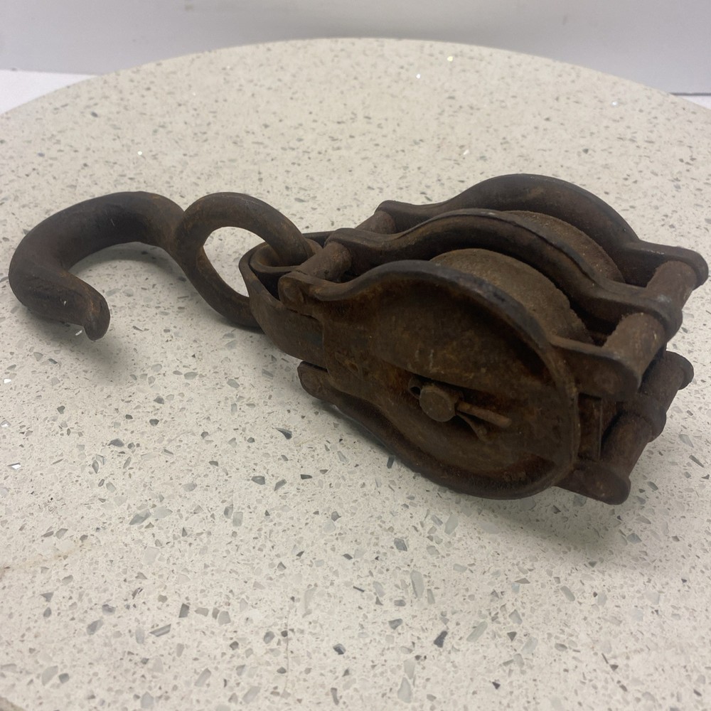 Vintage Iron Block Pulley