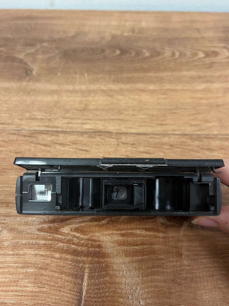 Kodak Vintage Pocket Instamatic 20 Camera TESTED WORKS