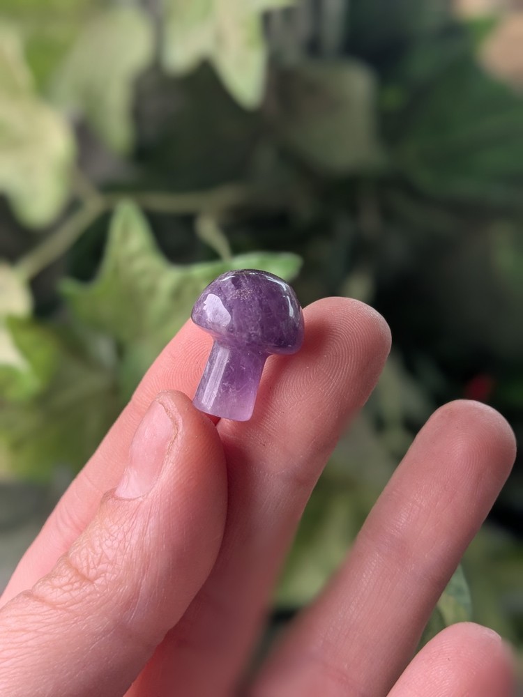 Amethyst Mushroom Miniature Carving