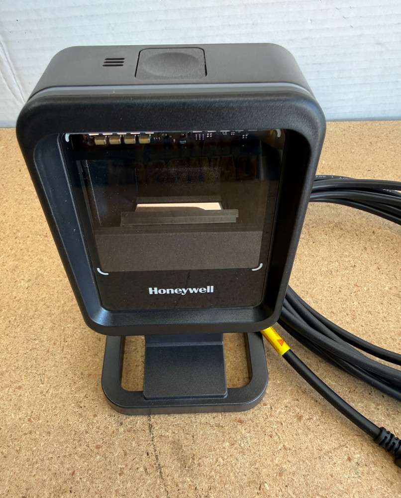 Honeywell Genesis XP 7680G SR Flexible Presentation Barcode Scanner w/USB Cable