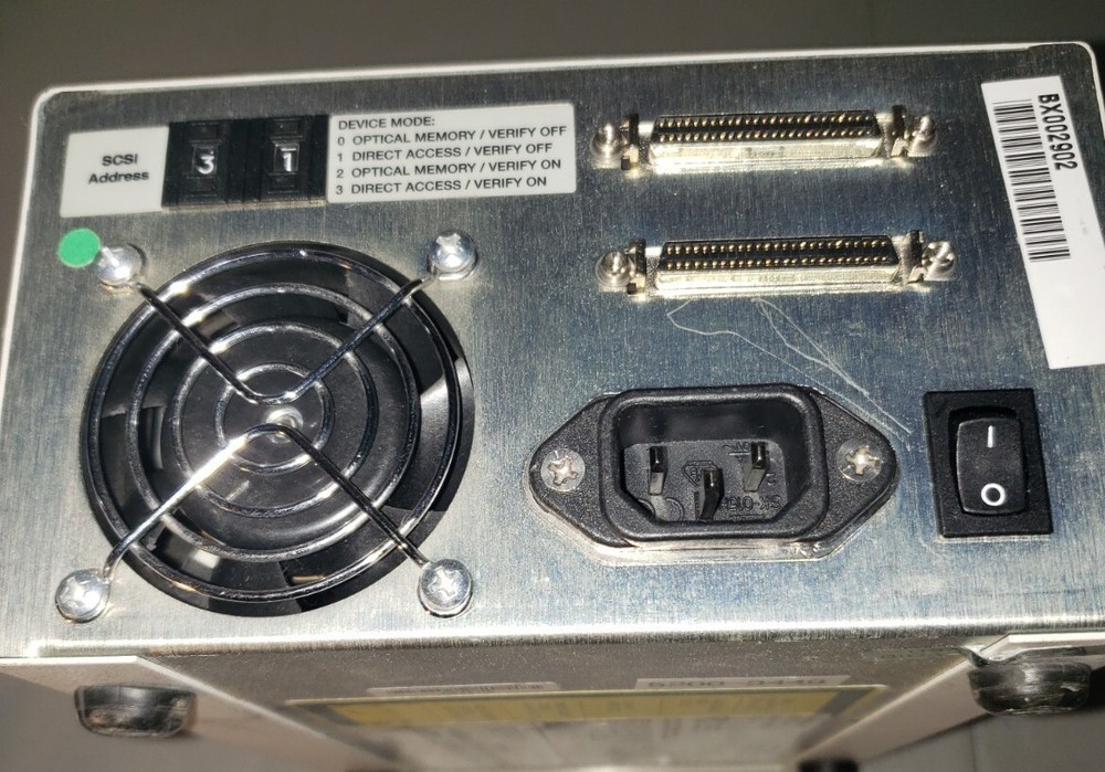 HP SureStore Optical 5200EX External Disk Drive