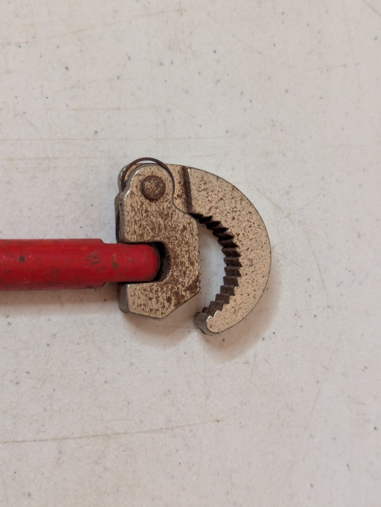 Speedy Basin Wrench Chicago Specialty Mfg Co. 11"