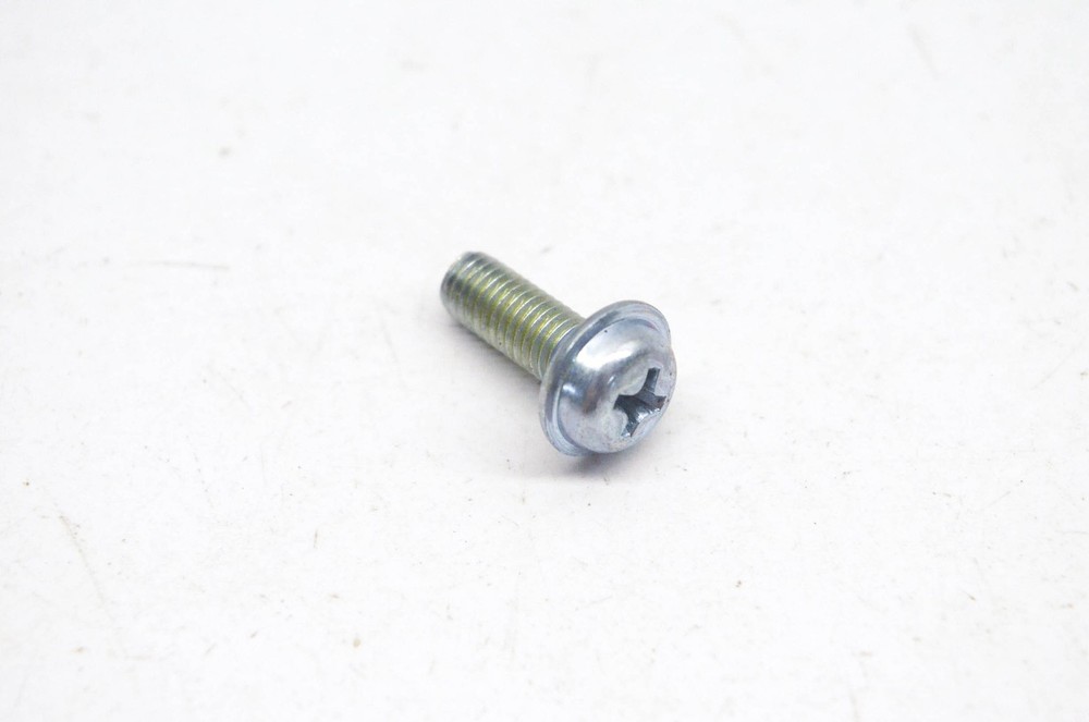 New OEM Suzuki 32395-24300 Screw NOS