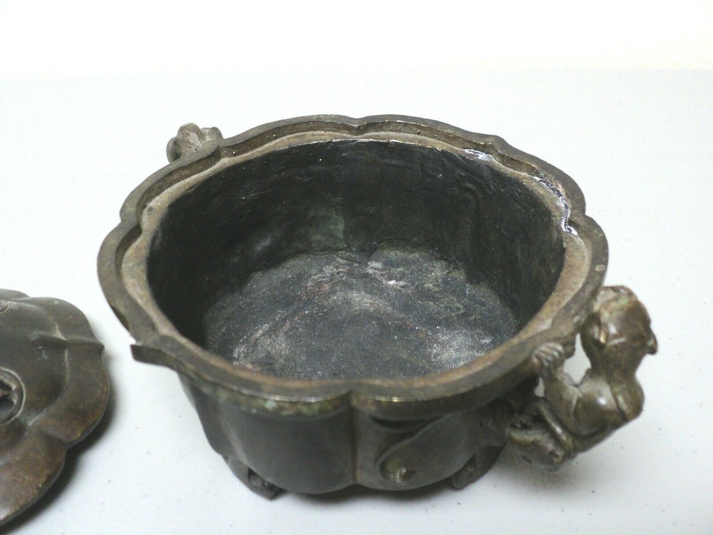 CHINESE BRONZE INCENSE BURNER / CENSER, MYTHICAL BEAST, SIGNED