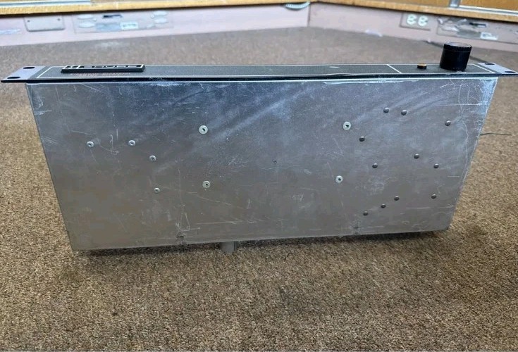 Shure SR106 Vintage Audio Electronic Crossover