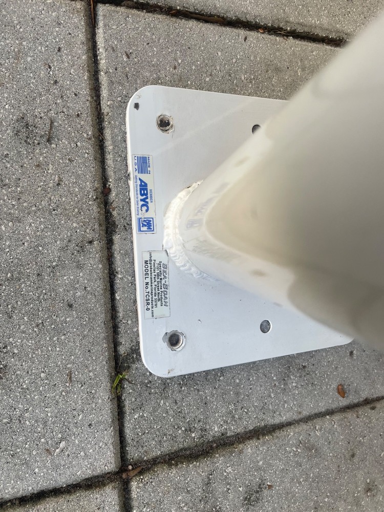 marine antenna mount