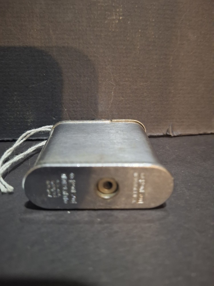 Vintage Ronson Whirlwind Lighter shield pattern