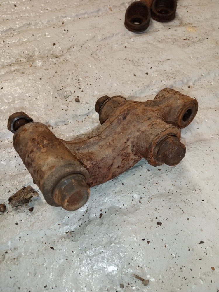 KAWASAKI ER250 B3 1990 SCORPION REAR SHOCK DROP LINK