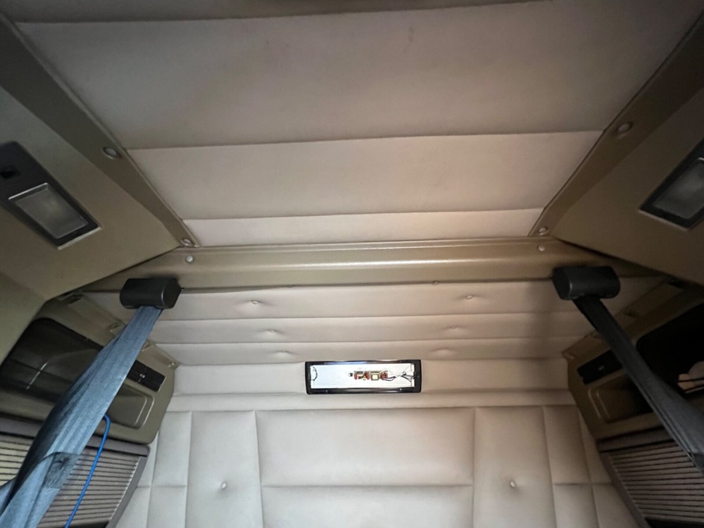 63 inch Peterbilt sleeper green