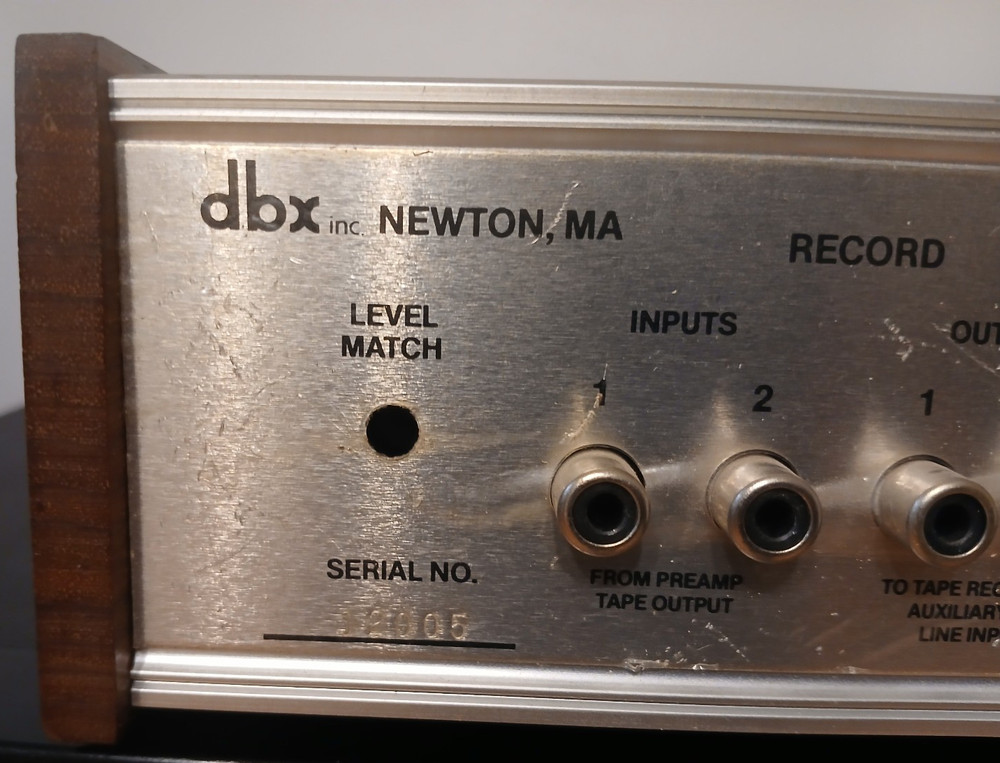 VTG DBX 21 Disc/Tape Decoder Noise Reduction (ONE OWNER)-TESTED & WORKING-S. Vid