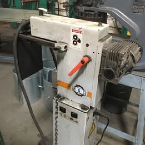 Rotary machine for beading and crimping