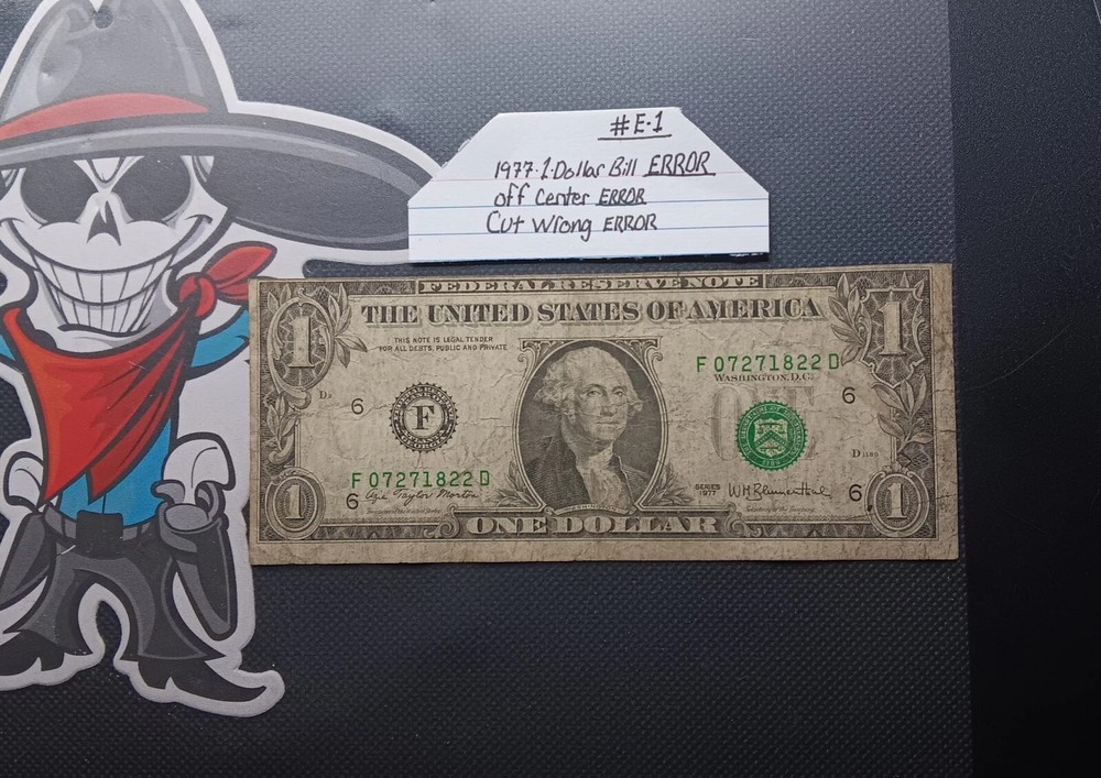 $ 1977 -dollar bill ERROR cut Wrong Off center Very cool Check it out🤔🤗😎