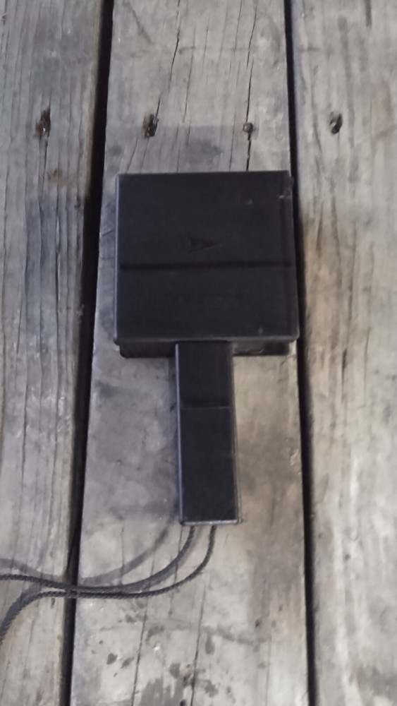 Davis "Wind Wizard" Wind Speed Indicator W/Case Very Good Condition-Works.