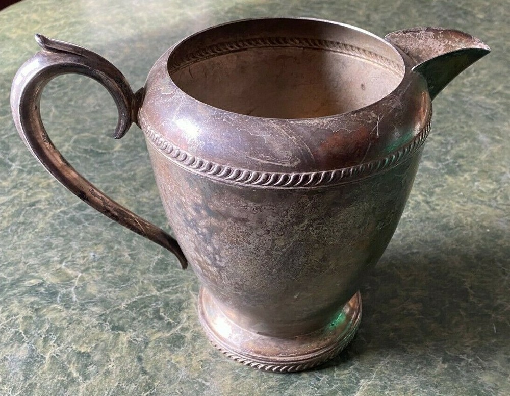 B Rogers Silverplate #1607 Water Pitcher 7" Tall